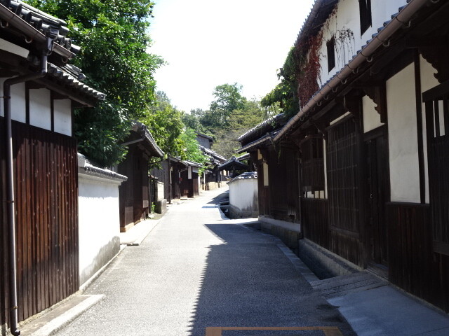 東小路。