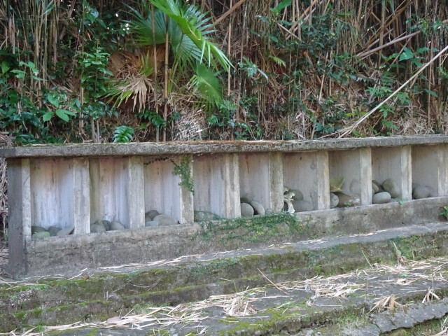 くどの神様など生活に関係した神様、