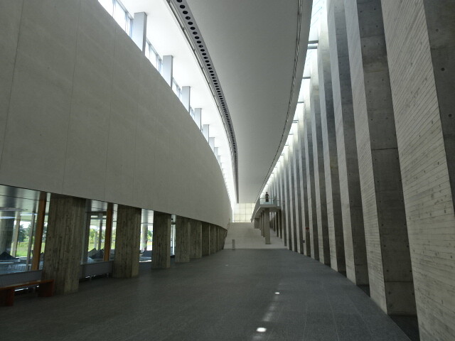 2階常設展会場へのアプローチ