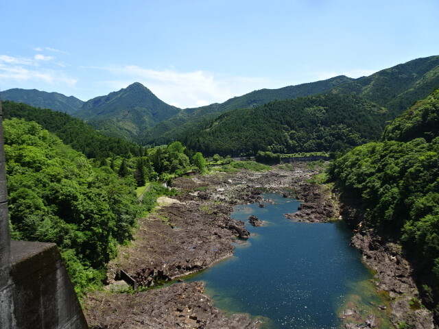 かつては筏流しの難所だった