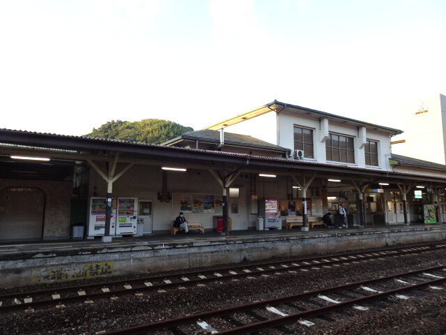 八幡浜駅