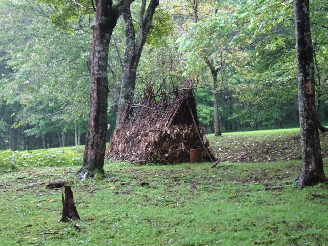 アイヌの人が猟の時休む小屋