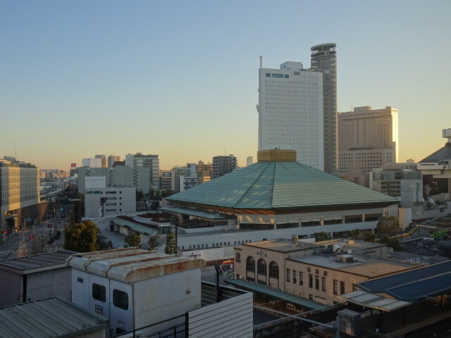 朝の国技館