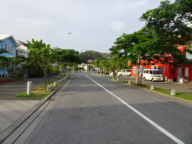 父島メイン通り