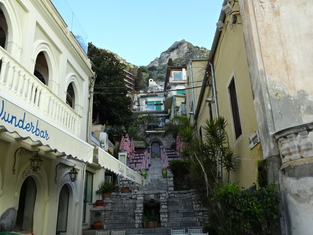 路地6
