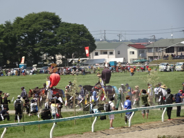 途中で、大将たちが加わります