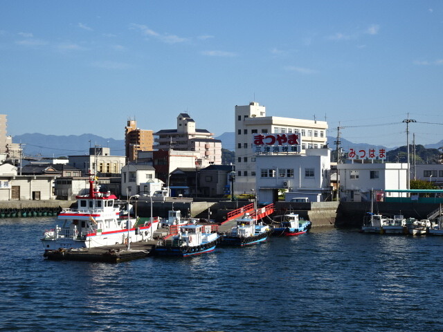 三津浜港