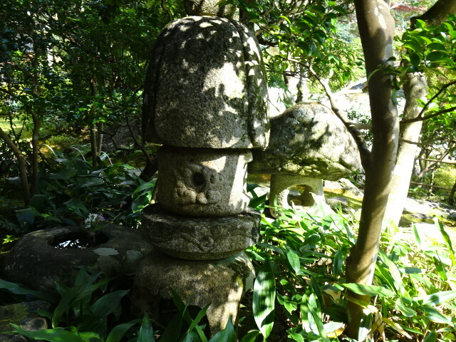 丸灯籠