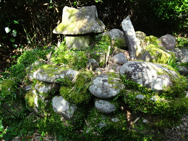 沢山の石場さま