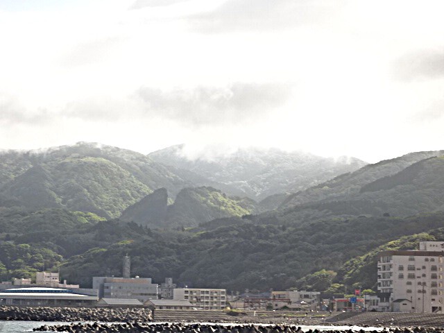 どんどん山を掘り下げていった