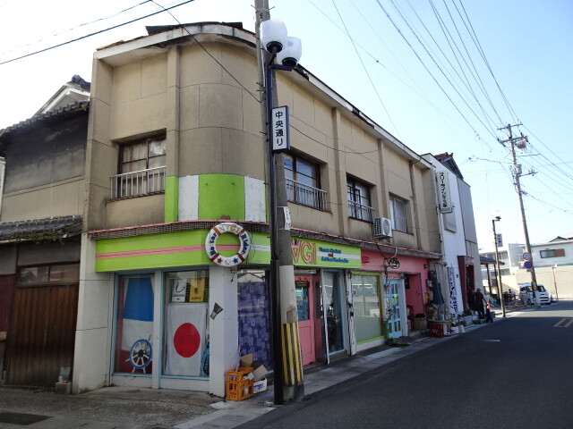 迷路の町の店