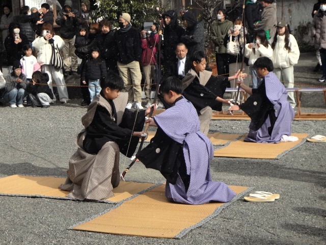 親役と子役に別れて