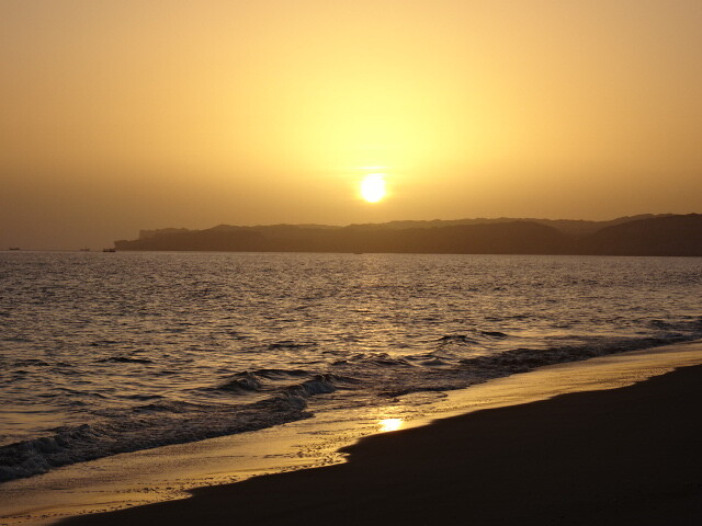 半島に沈む夕日