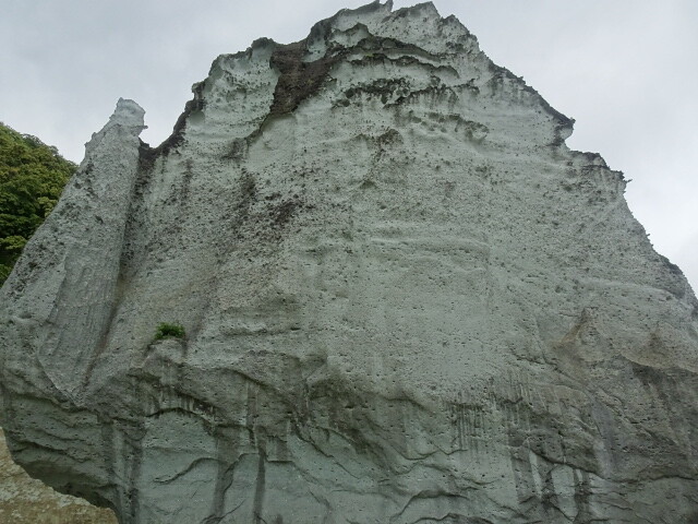 帆かけ岩
