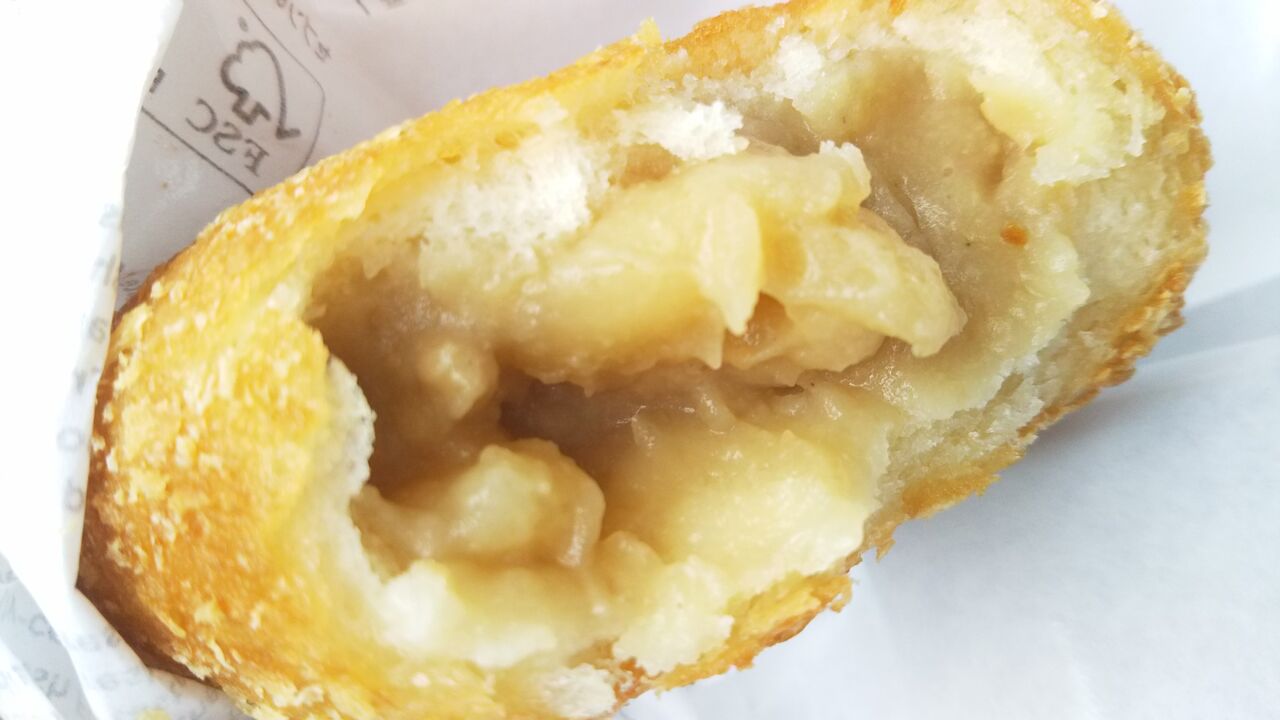 神奈川限定 セブン お店で揚げたコロッケパン こんなことありました という日記 きょろんの猛烈ちゃんぽん記