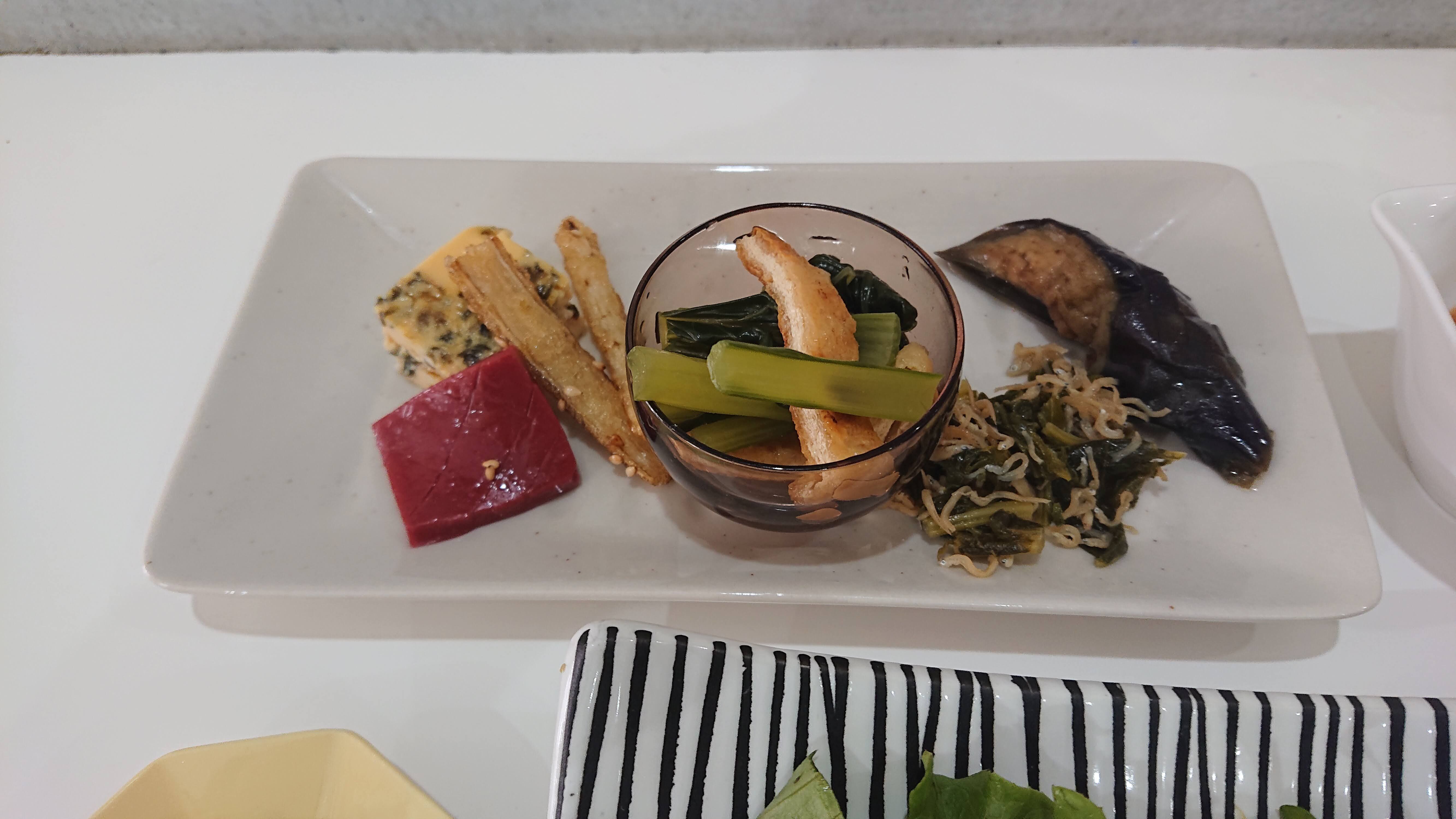 丁寧な優しいお味の定食頂きました 食堂 弁当 酒 エソラ 京都民の食べるの大好き 丁寧な優しいお味の定食頂きました 食堂 弁当 酒 エソラ 京都民の食べるの大好き