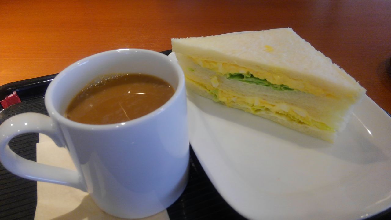 ゆったり空間のカフェ ベローチェ 烏丸蛸薬師店 京都民の食べるの大好き ゆったり空間のカフェ ベローチェ 烏丸蛸薬師店 京都民の食べるの大好き
