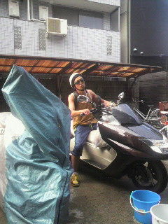 2012081717340000