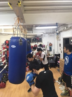 2017-04-27-23-43-44