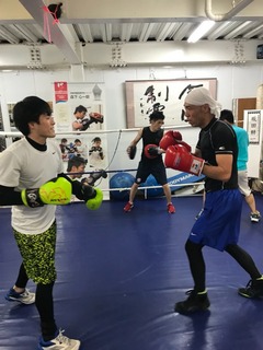 2018-06-09-17-25-16