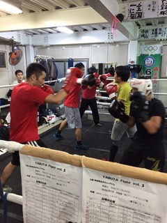 2015-11-19-23-00-56