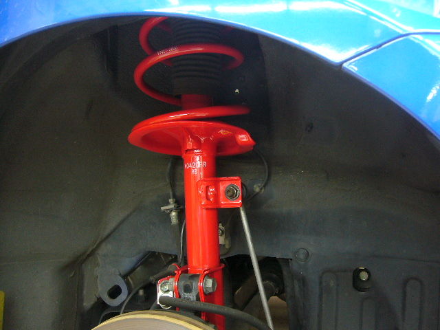 スイフトスポーツ ｓｈｏｗａサスペンション装着 スーパーオートバックス京都ｗｏｏｗワンダーシティーの ｌｅｔ ｓ チューニング