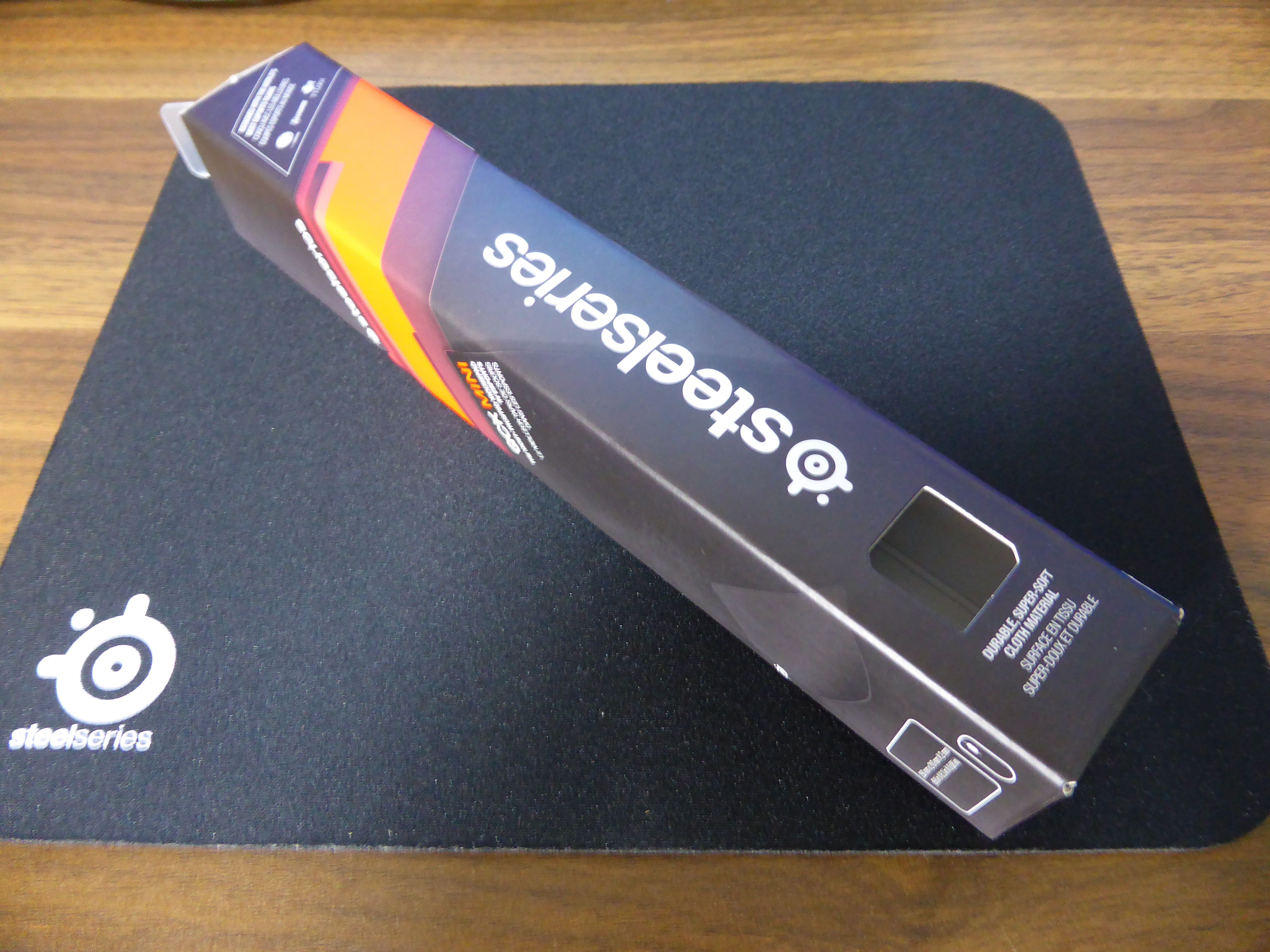 ゲーミングマウスパッド Steelseries Qck Mini マウスパッド の開封 Daily Whim Diary ゲーミングマウスパッド Steelseries Qck Mini マウスパッド の開封 Daily Whim Diary