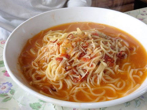 00100trPORTRAIT_00100_BURST20200731122145003_COVER