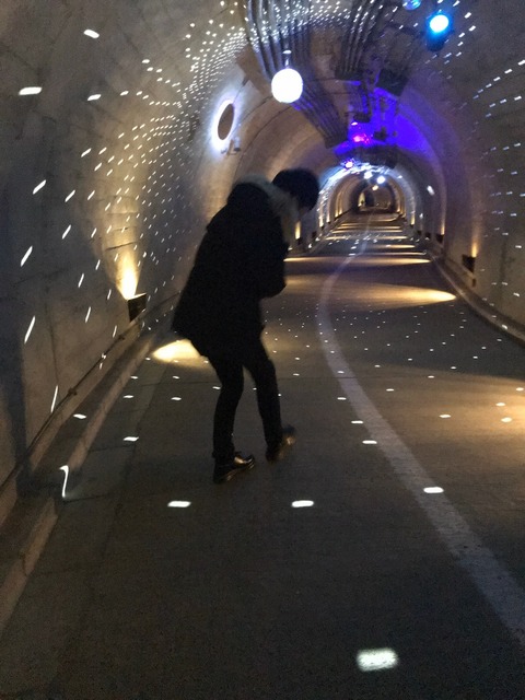 line_554852915508793