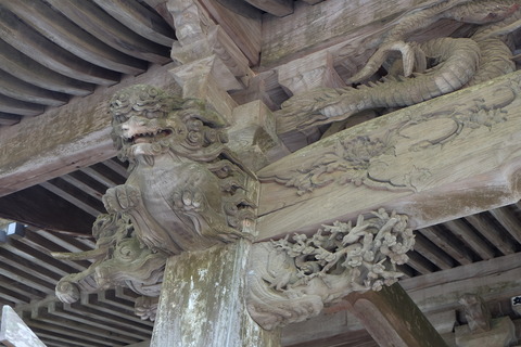 西連寺屋根