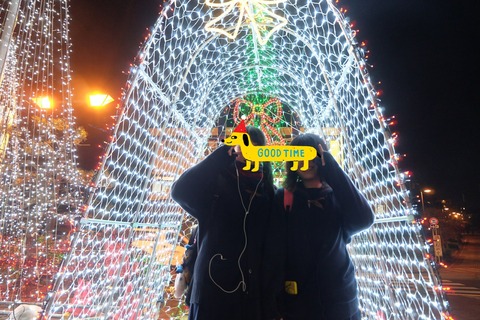 18-12-10-09-43-43-005_deco