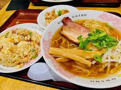う