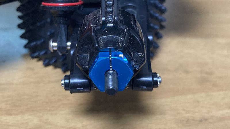 DT-02 デザートゲイター＞3. オプションパーツ組込み : HARD LUCK