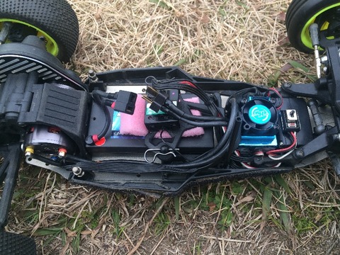Hobby Wing ホビーウイング XERUN 120A V2.1（ファームウェア）を試し