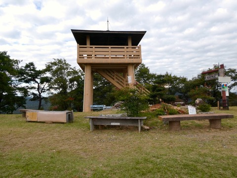 木曽川沿いや各務原市が一望できる「日本ラインうぬまの森」