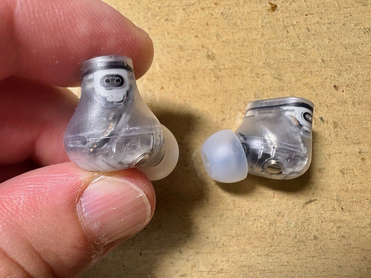 Beats Studio Buds +。