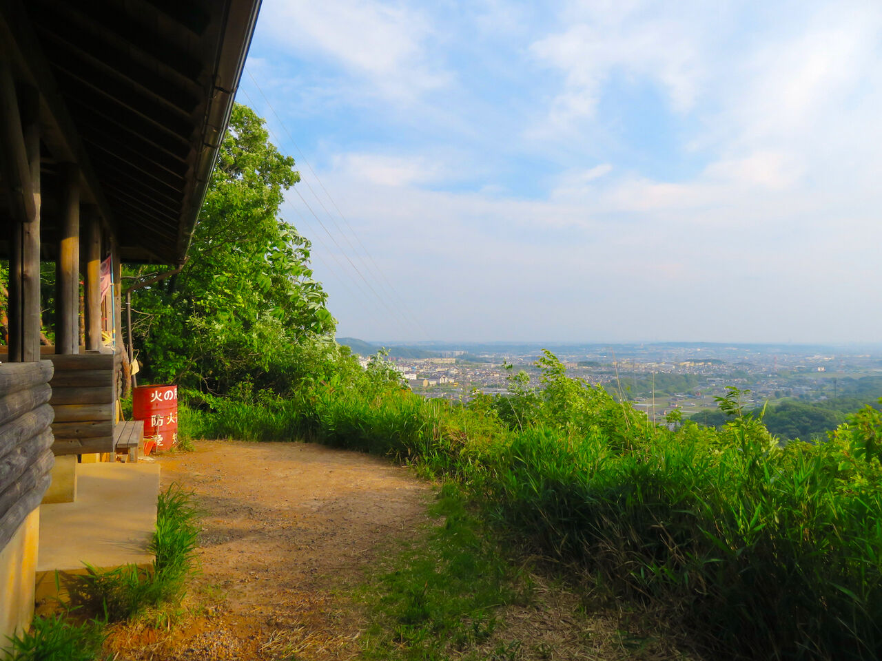 西高森山展望台前から見える景色 - 1