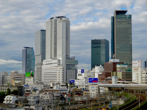 名駅ビル群のお薦め撮影スポット（グローバルゲート、ノリタケの森、エアポートウォーク名古屋）