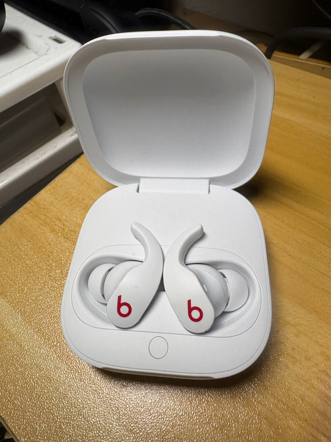 Beats Fit Proレビュー