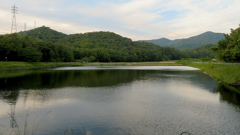 Mount Nishitakamori and Mount Miroku and Mount Ōtani from Miyatakiōike
