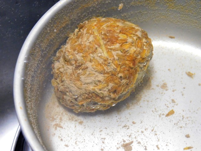 泥土やモミがら
