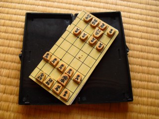 6¼ýǼ¥±¡¼¥¹¤ò³«¤±¤¿