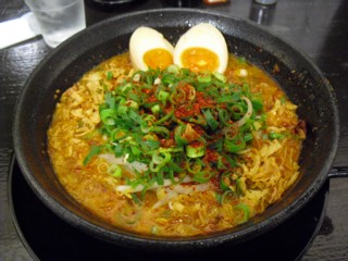 キーマカレーラーメン