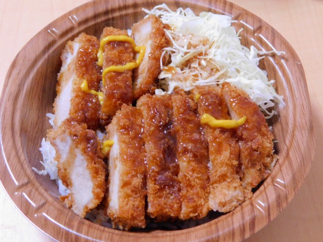 串カツ田中ソースカツ丼 三元豚ロース ローソン 求夢洞