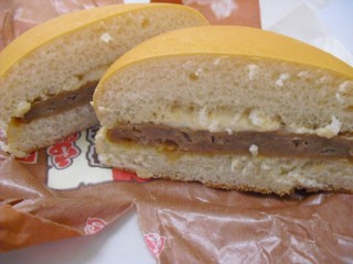 5てりやきハンバーガーの断面