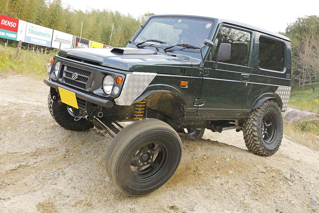 【スズキ 絶版車 カタログ】ジムニー JA22 世界中に愛される車 その秘密は？  PART10