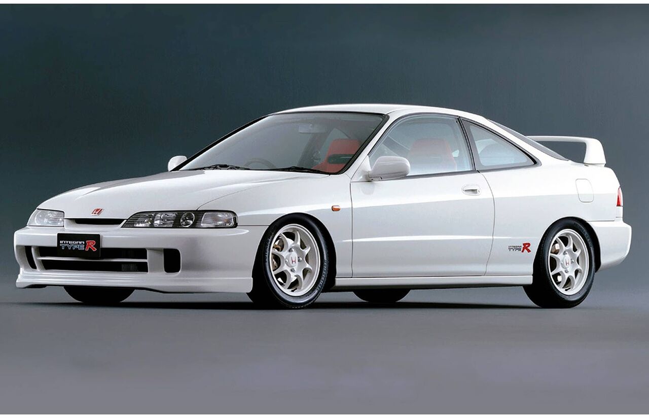 【旧車 人気 車】【ホンダ インテグラ DC2 TypeRの改造計画】 - パワーアップ、足回り強化からエクステリアのカスタマイズまで  世界のホンダの技術の集大成を体感せよ！