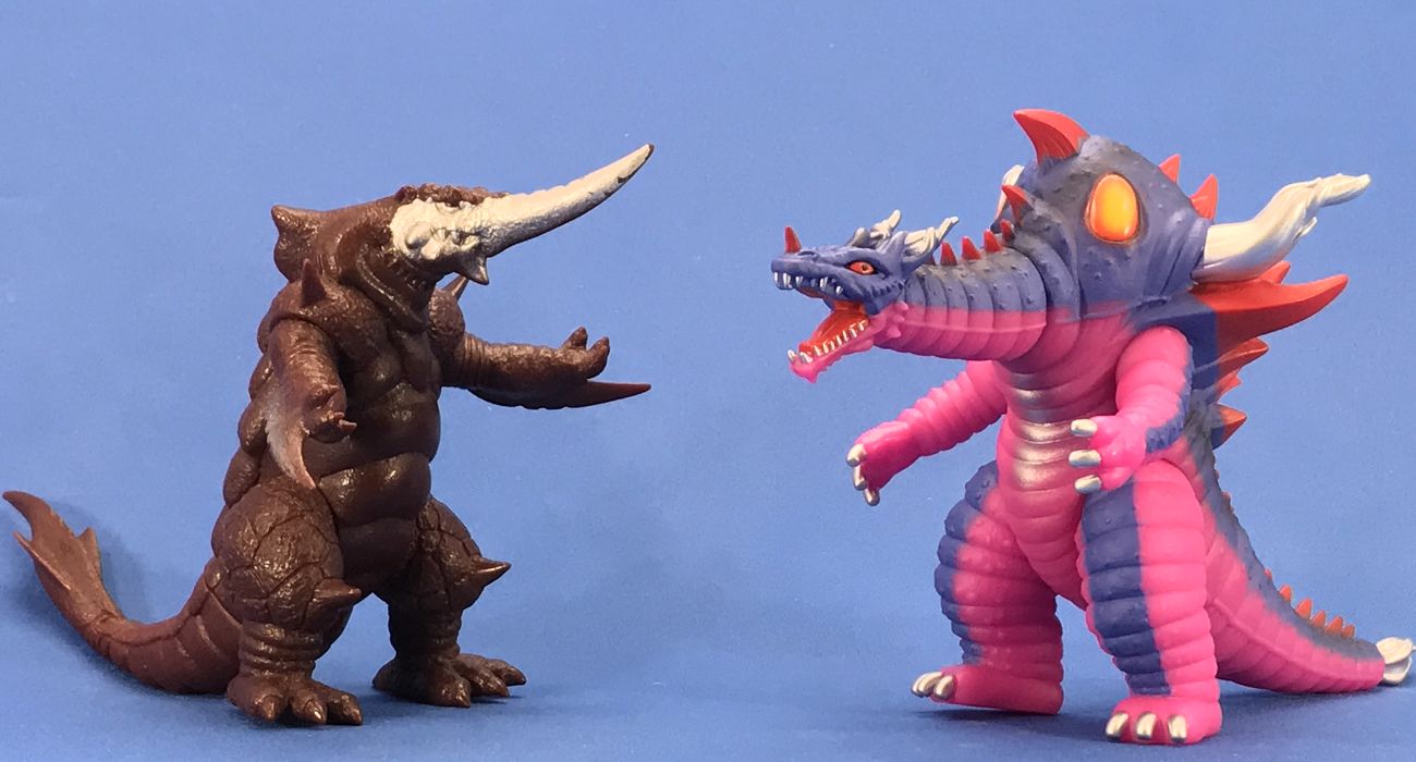 【グールギラス】怪獣ソフビ Amazon.co.jp: SSSS.GRIDMAN SSSS.ソフビ怪獣 グールギラス ノン