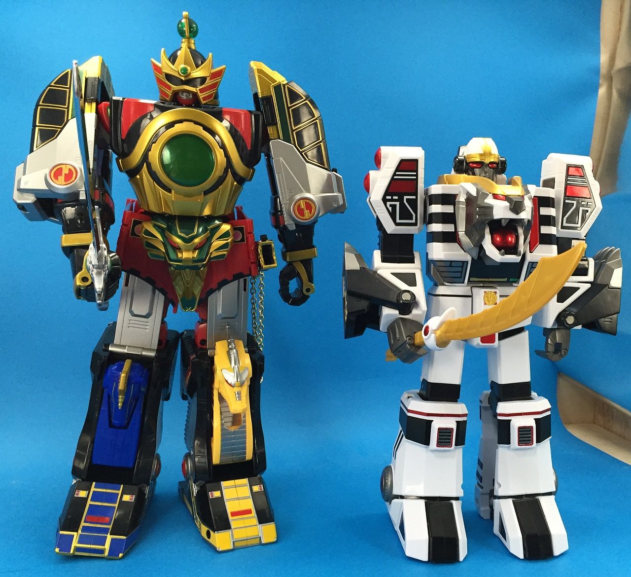 レガシーサンダーメガゾード : 牧村九天の外ドラ日記