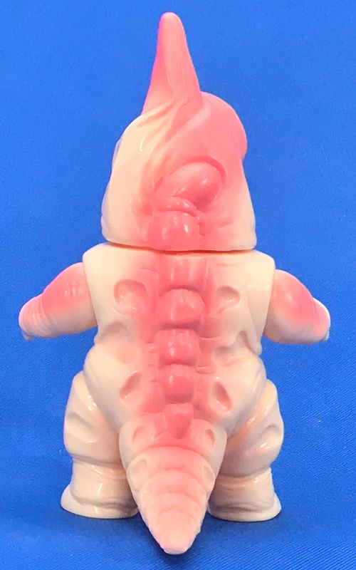 MAXTOY ナナシA ピンク蓄光 ソフビ アカネくんの怪獣工房